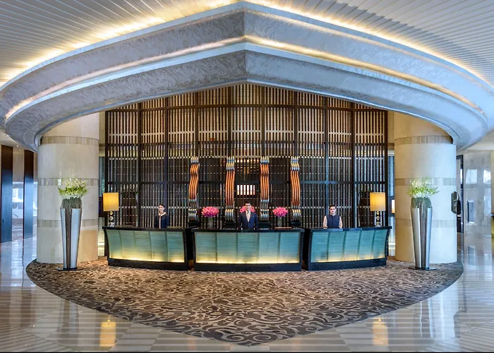 Hilton Grande Asoke Hotel 5*